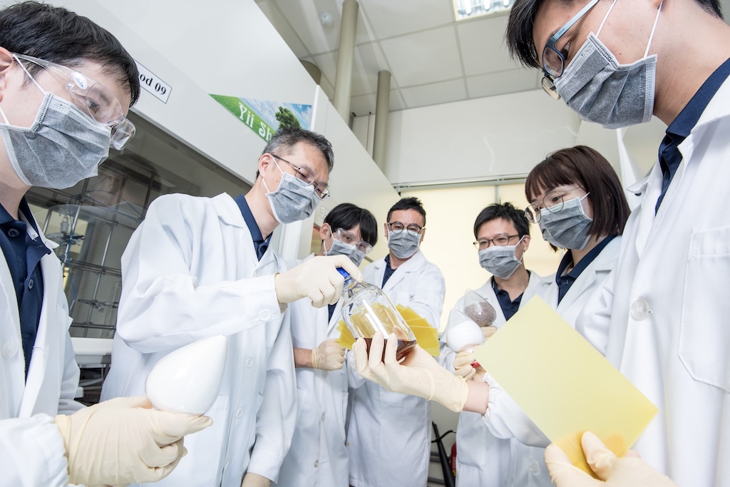 昱鐳應材研發團隊